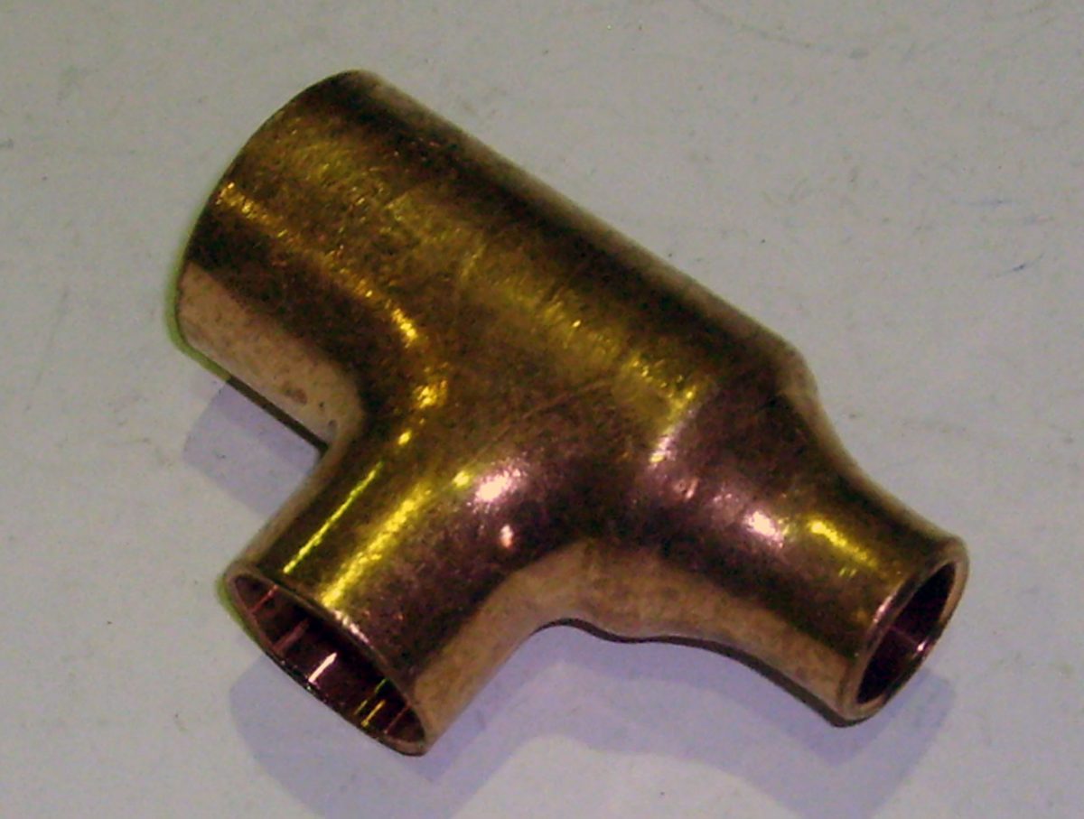 Тройник 90°, медный, ВПр, VIEGA, арт.95130 28 х 22 х 15 мм